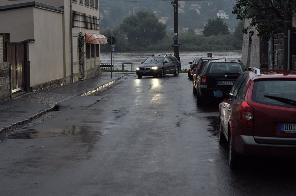 sommerhochwasser_elbe_2010_00